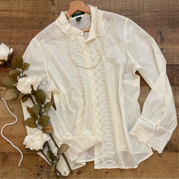 L Ralph Lauren Romantic Button Down Blouse Eyelet Lace Details Cream - Picture 3 of 11